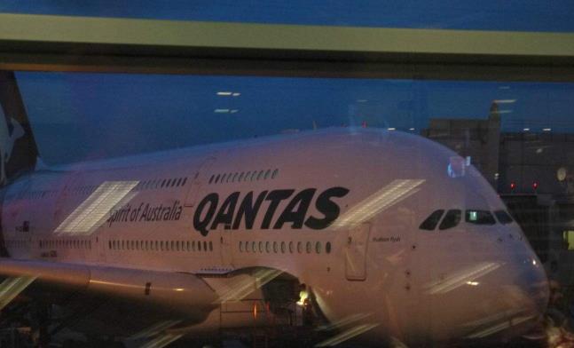 我的澳大利亚签证的准签信找不到了，直接用护照和学校的COE能出境吗？